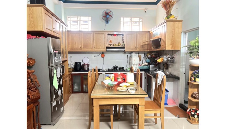 Bán Nhà 3Tầng 2 Mặt Hẻm Xe Hơi 103m2_5.4x19 Chỉ 10.5 tỷ Gần ĐH Ngân Hàng Linh Chiểu Thủ Đức
